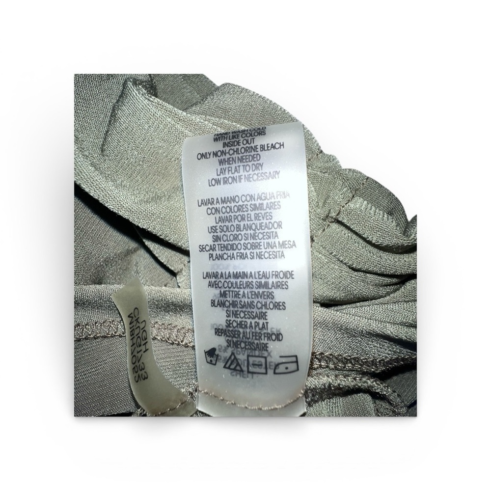 Calvin Klein Olive Short sleeve Button-Down Shirt w/Cinched Waist - Picture 6 of 6